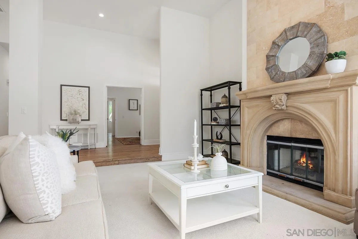 https://cdn.realtyfeed.com/cdn/127/250029504/84d29f8458aeac86381d82c211179e39.webp