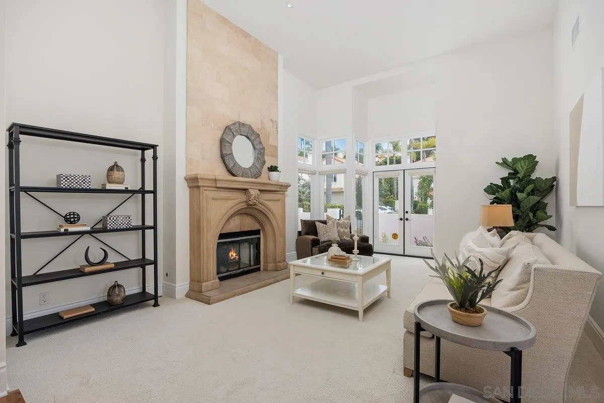 https://cdn.realtyfeed.com/cdn/127/250029504/df9bd08d607d891cccf3038f8c30d3c6.webp