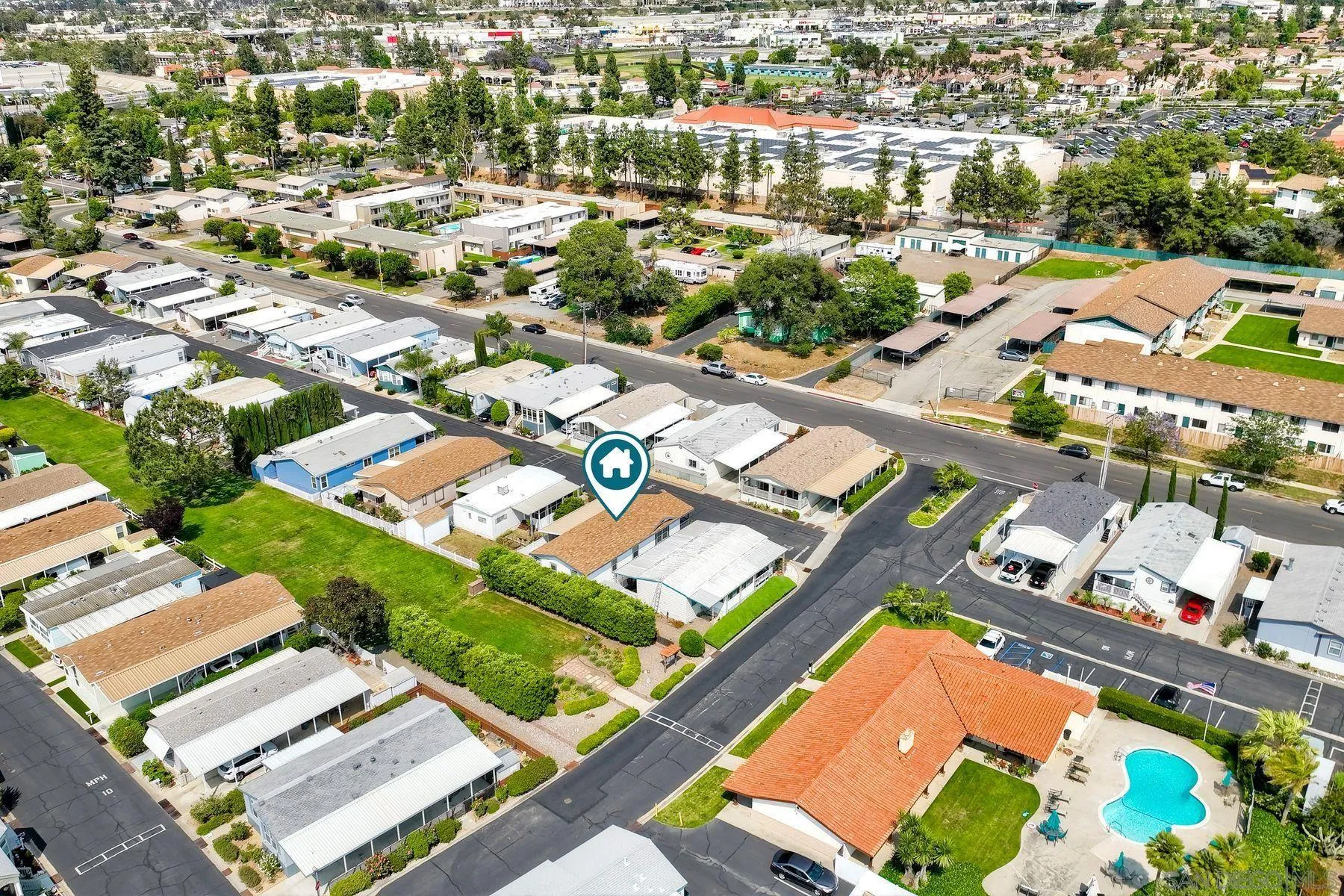 https://cdn.realtyfeed.com/cdn/127/250029516/5689014e1a645bcd6b2e84ccd0e58367.webp