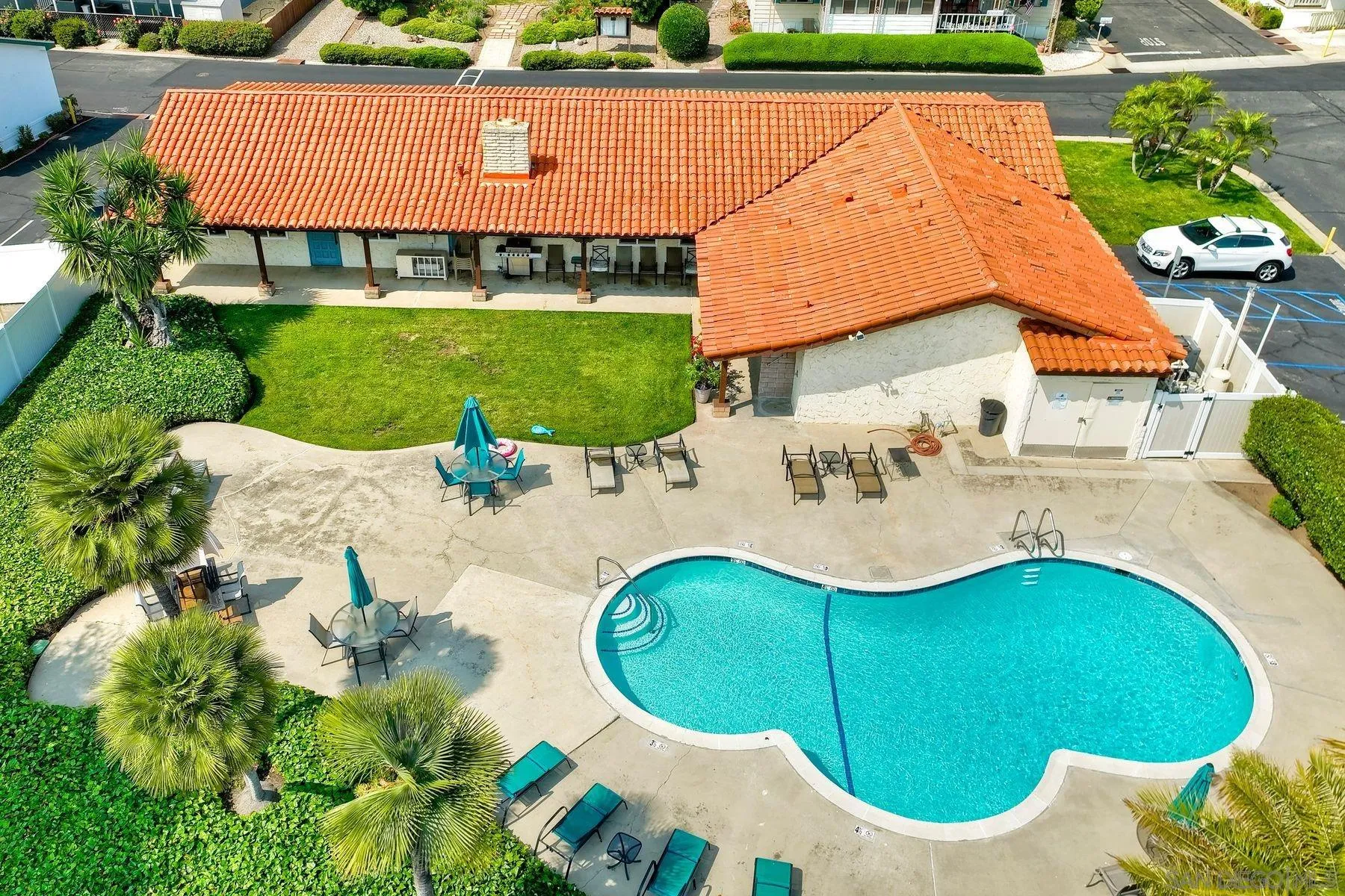 https://cdn.realtyfeed.com/cdn/127/250029516/756d6f4dc7c05a6692bdf6c8c8fae81d.webp