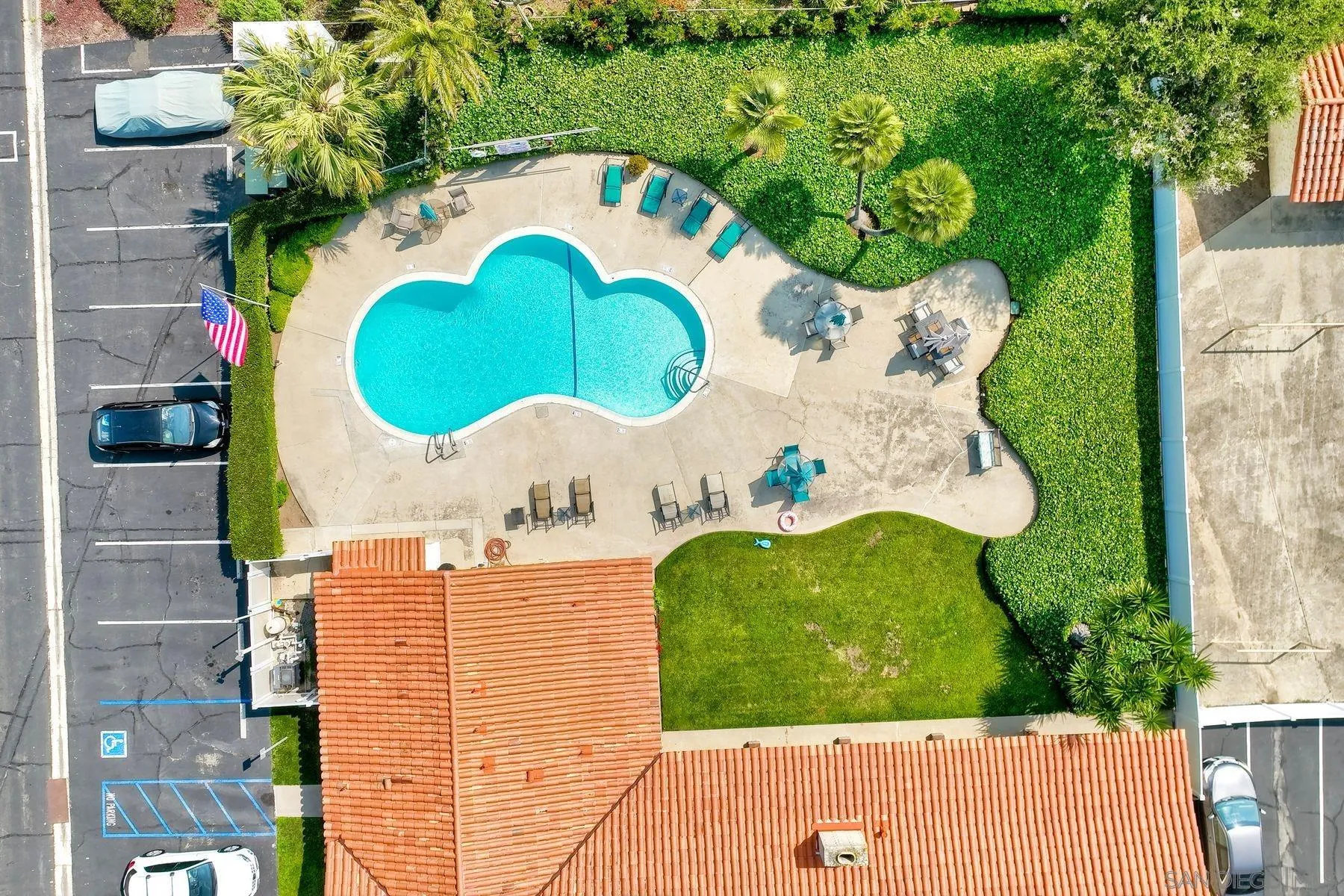https://cdn.realtyfeed.com/cdn/127/250029516/d8c1f0229bde3bf00cccfe51330b7127.webp