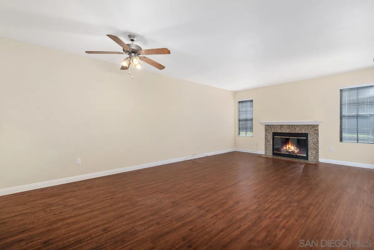 Photo #4: 250029518 Listing 