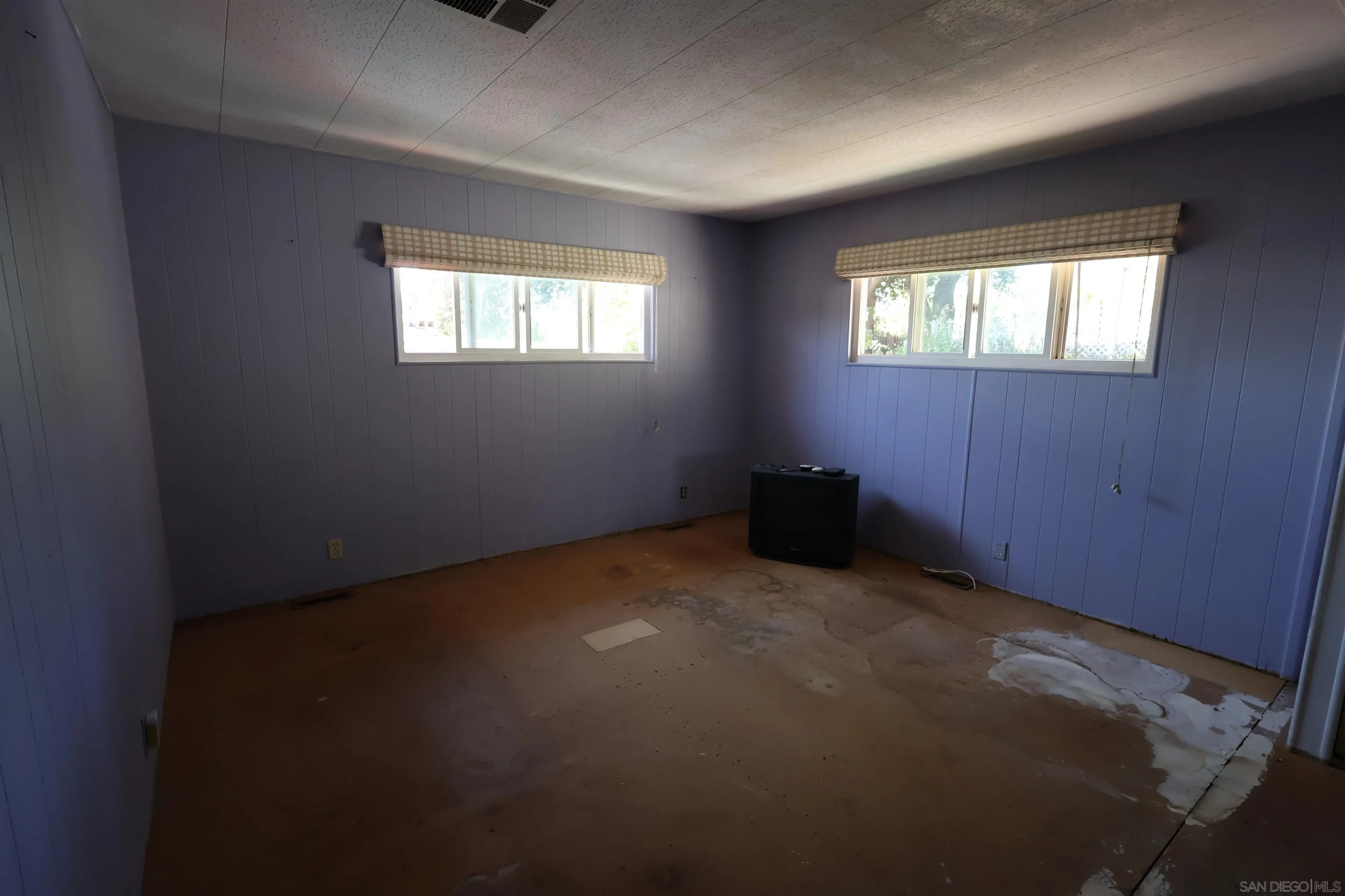 https://cdn.realtyfeed.com/cdn/127/250029526/fe3802c3e0f63b56577cc9e9d4c25506.webp