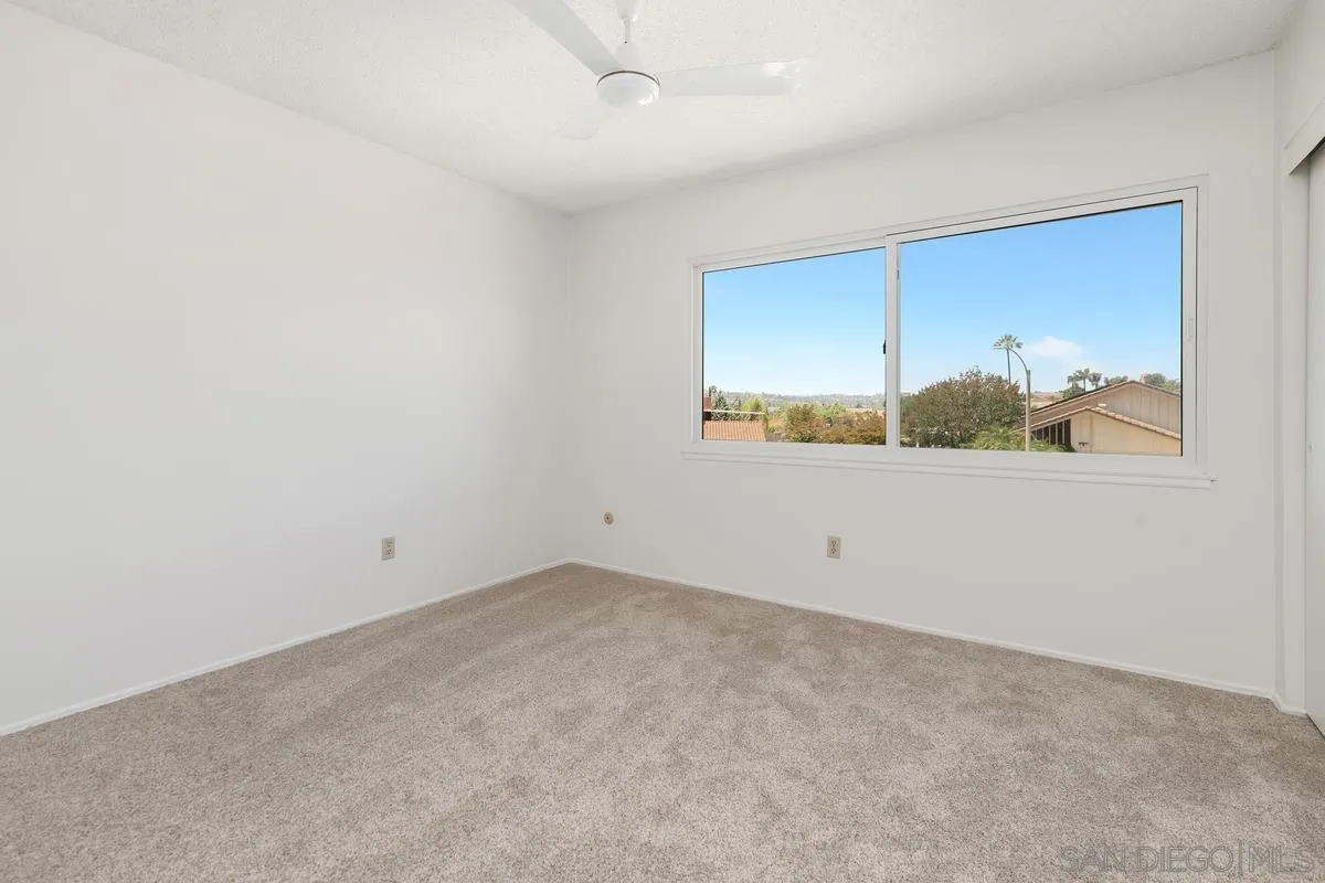 https://cdn.realtyfeed.com/cdn/127/250029528/0dc4a11cf72aa7683d3b0bf72e1fad2a.webp