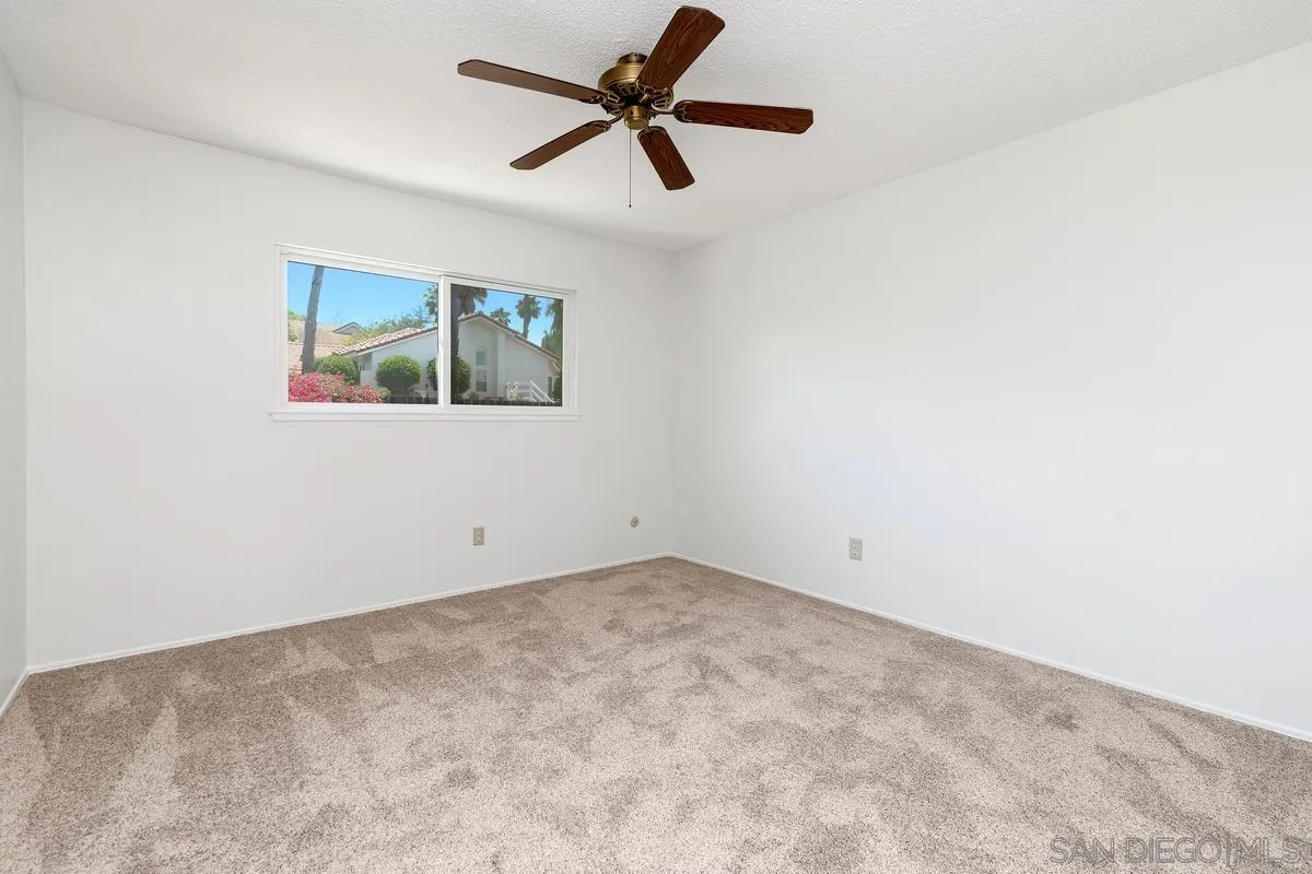 https://cdn.realtyfeed.com/cdn/127/250029528/a41b9e9fc6f20dff2b4f9897e42f1c76.webp