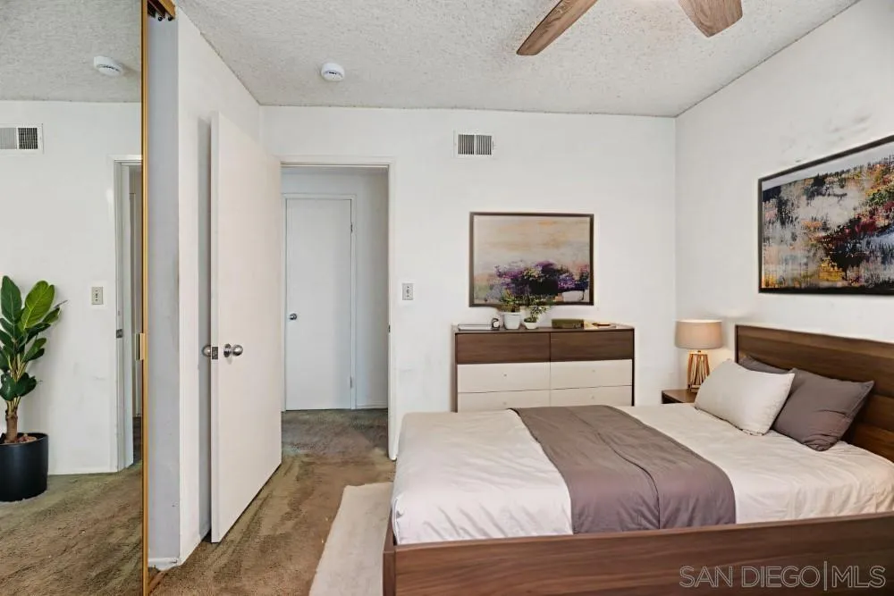 Photo #17: 250029534 Listing: Photo #17
