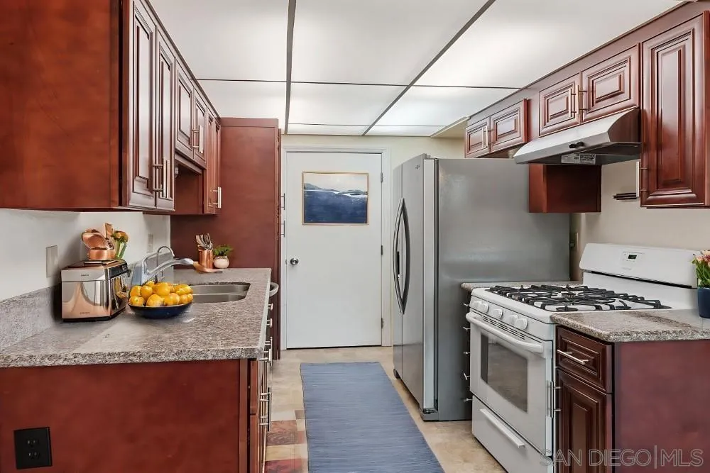 Photo #6: 250029534 Listing 