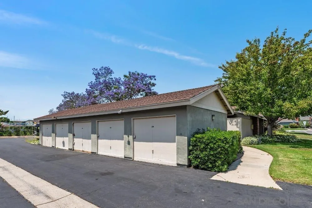Photo #23: 250029534 Listing: Photo #23