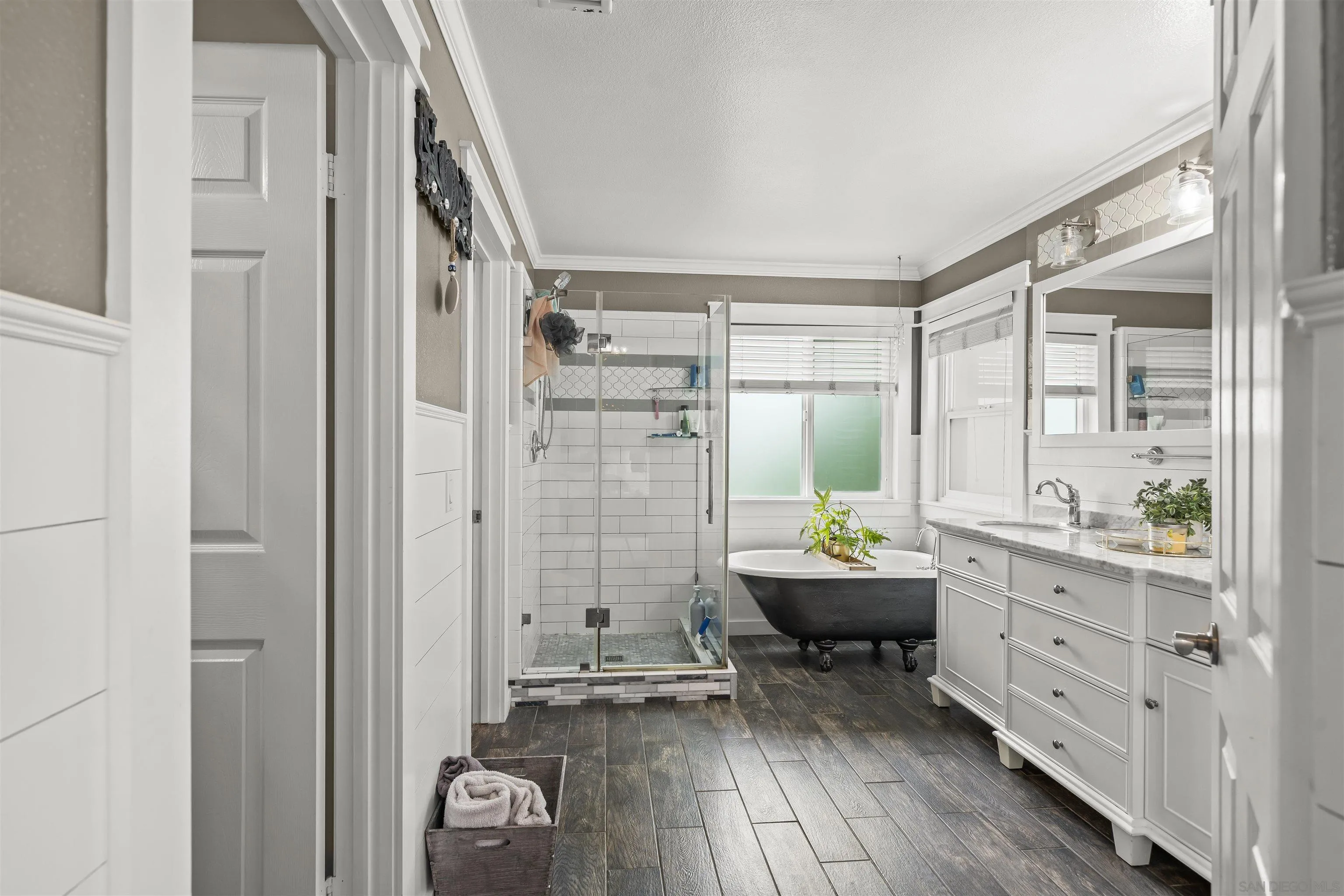 https://cdn.realtyfeed.com/cdn/127/250029535/d204c8cf01df0f484caa85ecd346e8ff.webp
