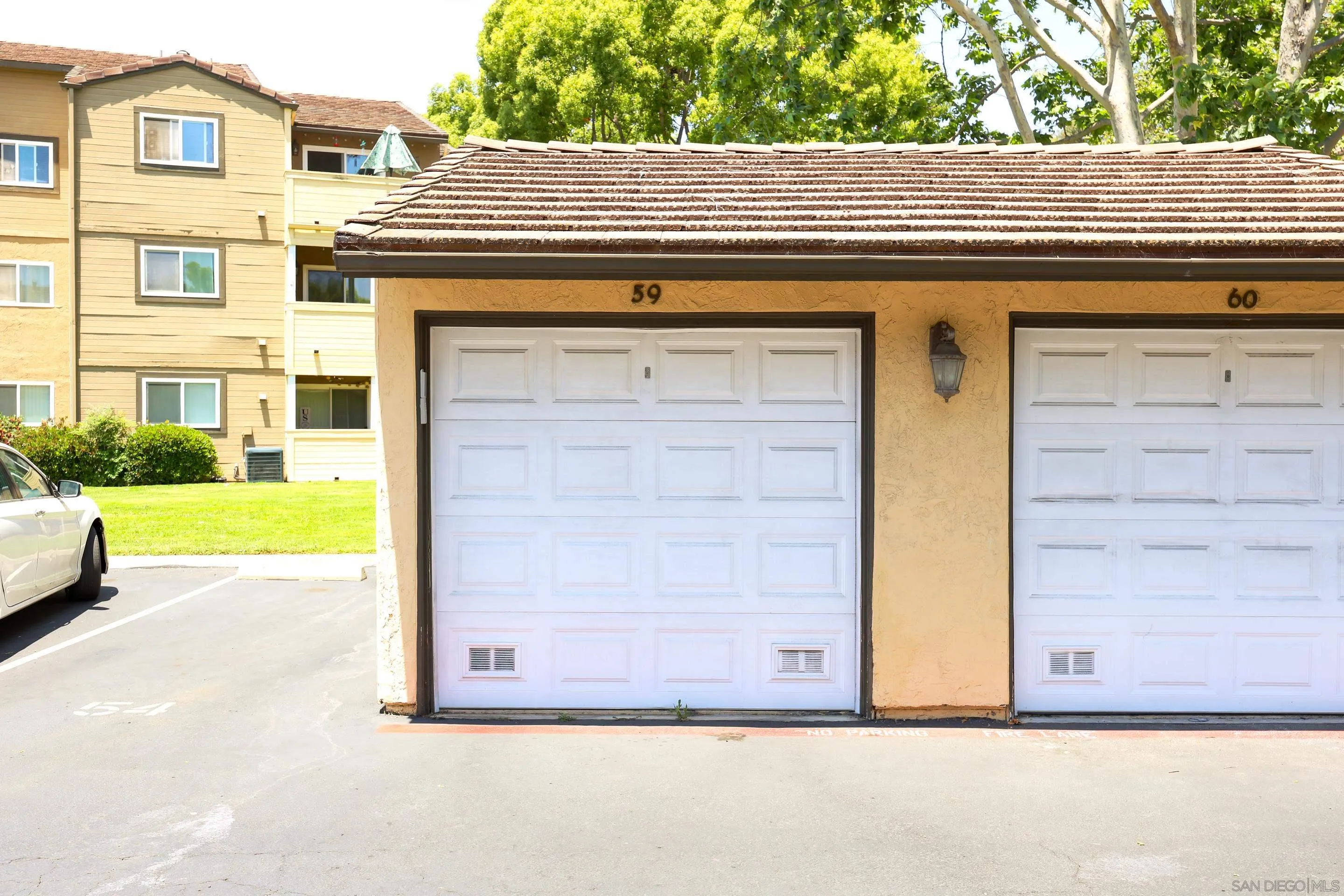 Photo #3: 250029536 Listing 