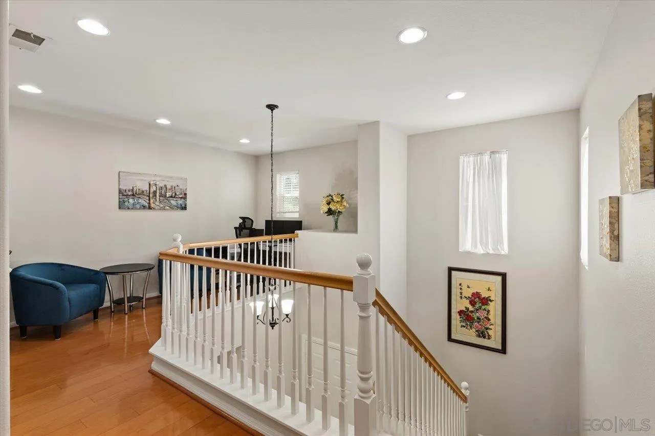 https://cdn.realtyfeed.com/cdn/127/250029628/6a3a34477593422a194f16179c4229bc.webp