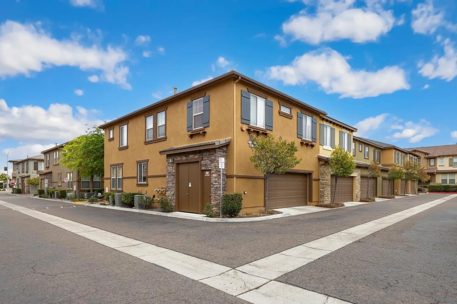 Photo #3: 250029630 Listing 