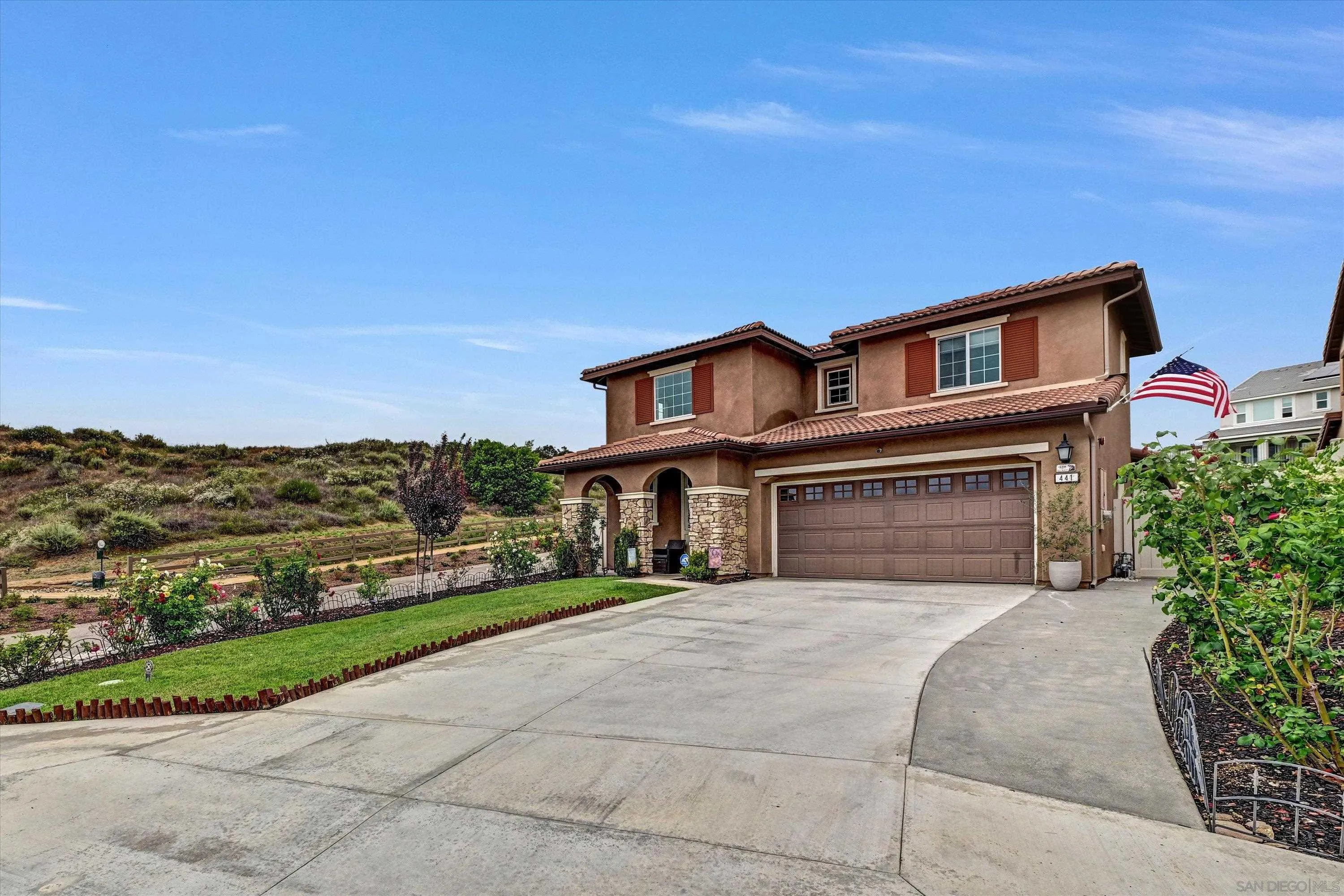 https://cdn.realtyfeed.com/cdn/127/250029650/1474465665002239af461923536607ce.webp