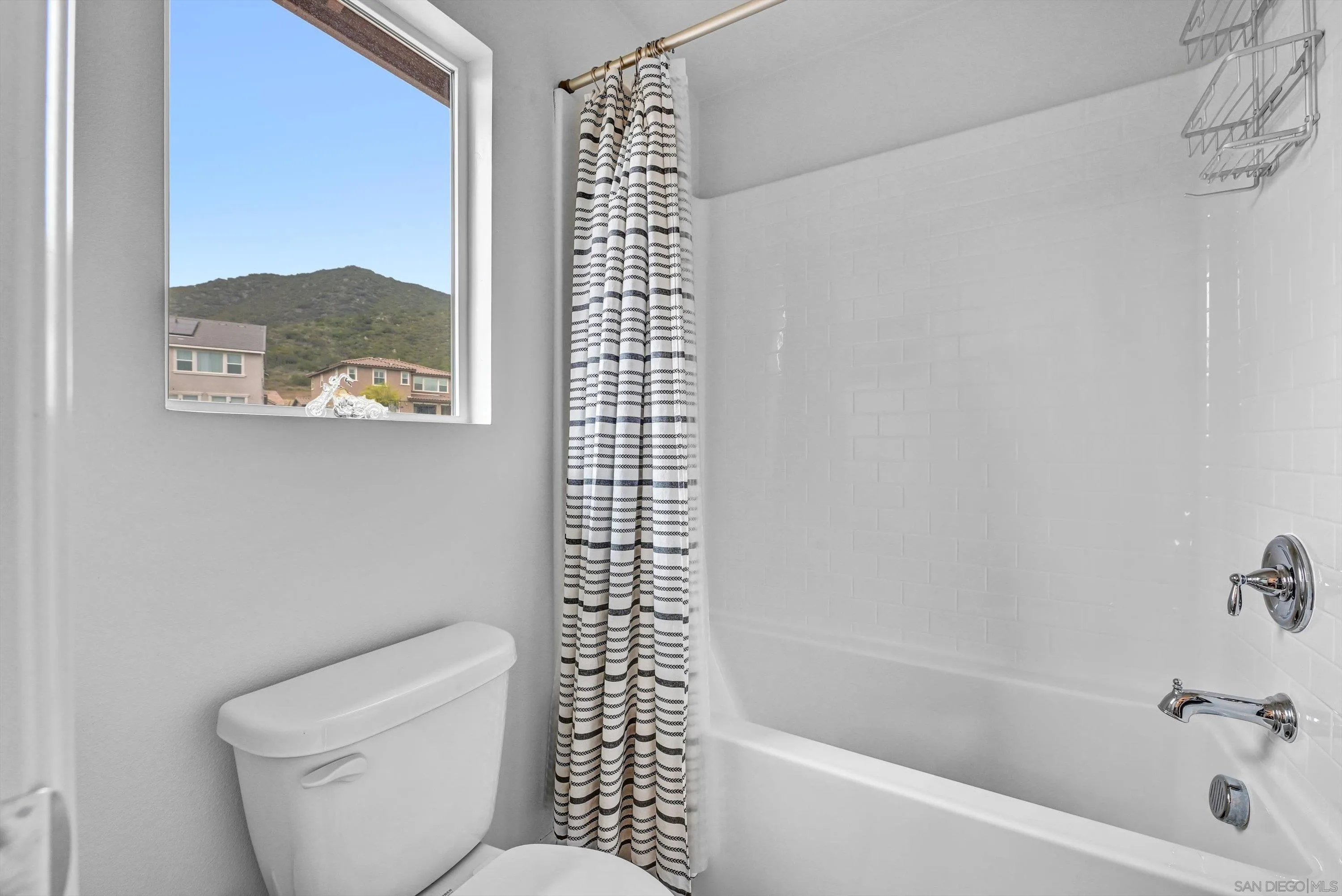 https://cdn.realtyfeed.com/cdn/127/250029650/e1e13b762a48636c9c97423fd4542e87.webp