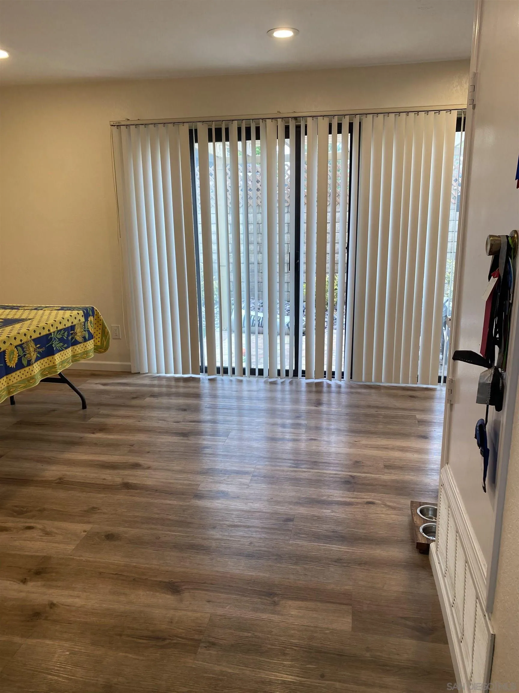 Photo #4: 250029700 Listing 
