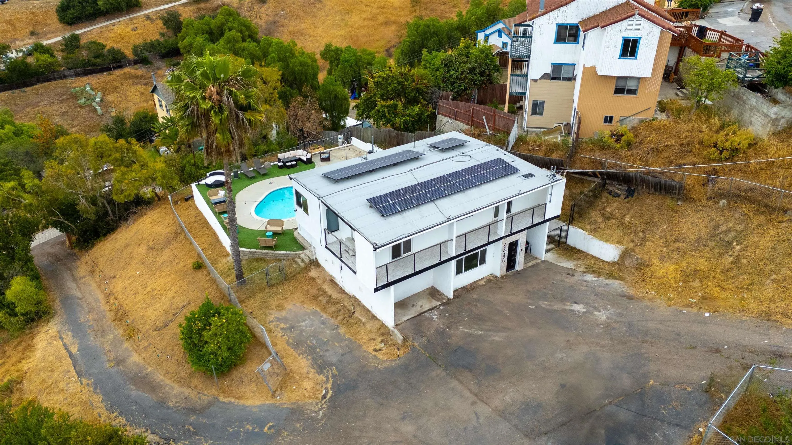 https://cdn.realtyfeed.com/cdn/127/250029723/e4258d9fc718d3daa1f94dd5c9148399.webp