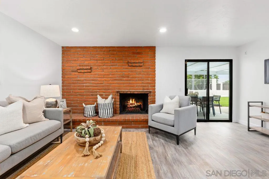 https://cdn.realtyfeed.com/cdn/127/250029724/57387374c70c600f07700f4fcf3a2d36.webp
