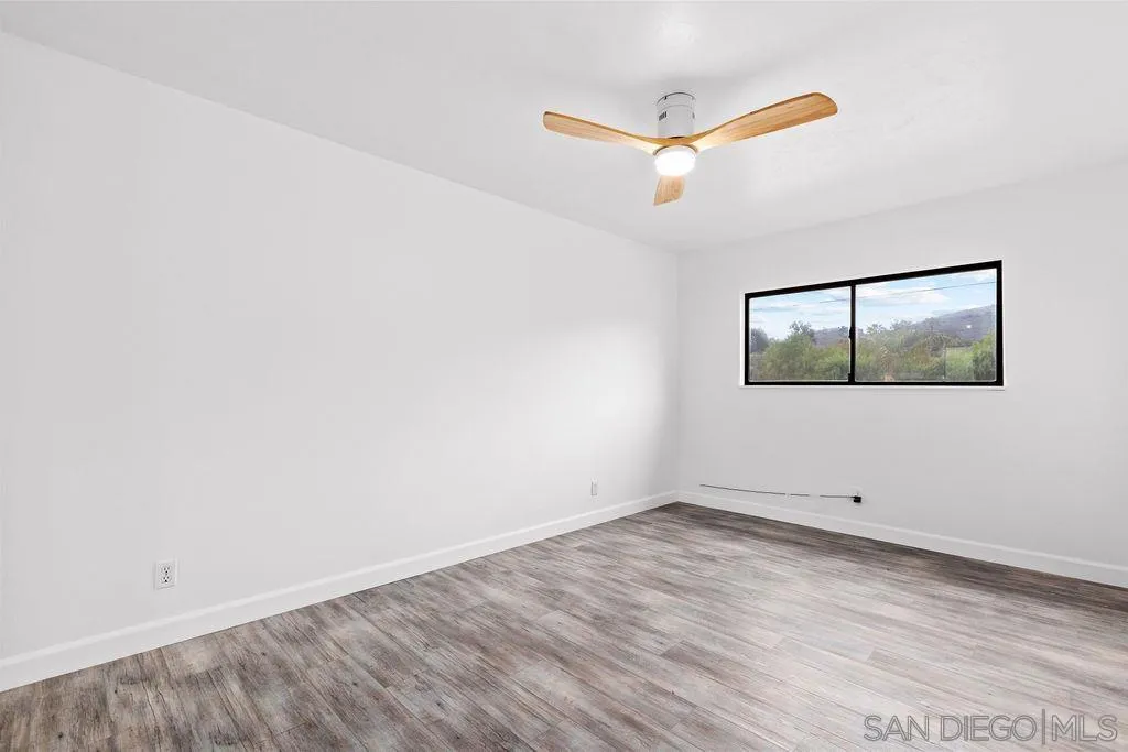 https://cdn.realtyfeed.com/cdn/127/250029724/90caf8b2ce3a9b928420dc9d2b35e1cb.webp