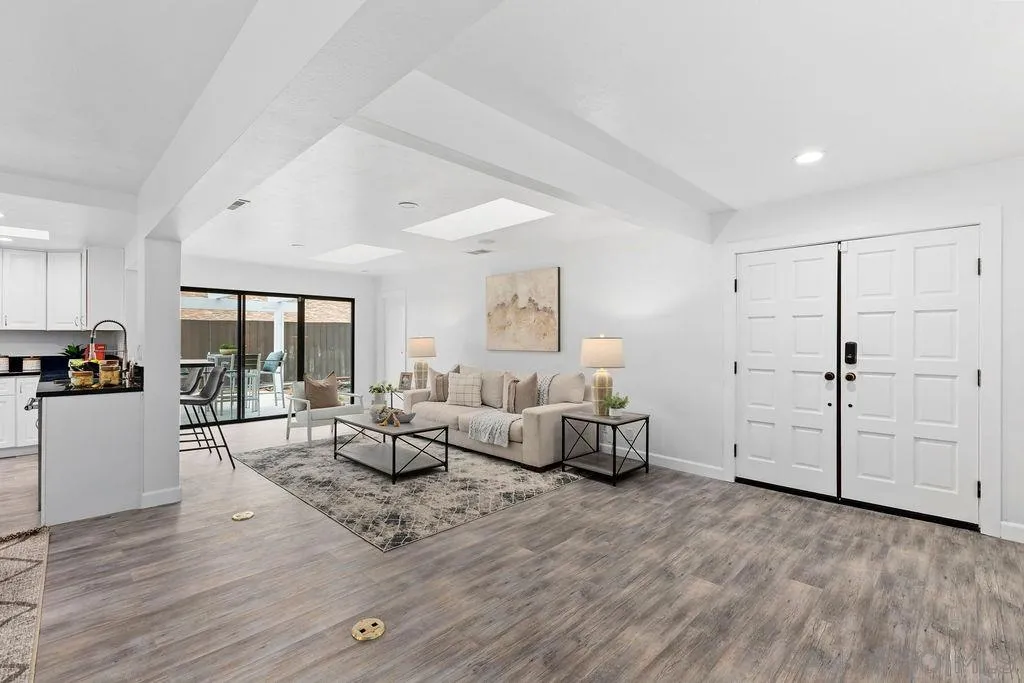 https://cdn.realtyfeed.com/cdn/127/250029724/a6f65d203eec67cc07c3e8103f060946.webp