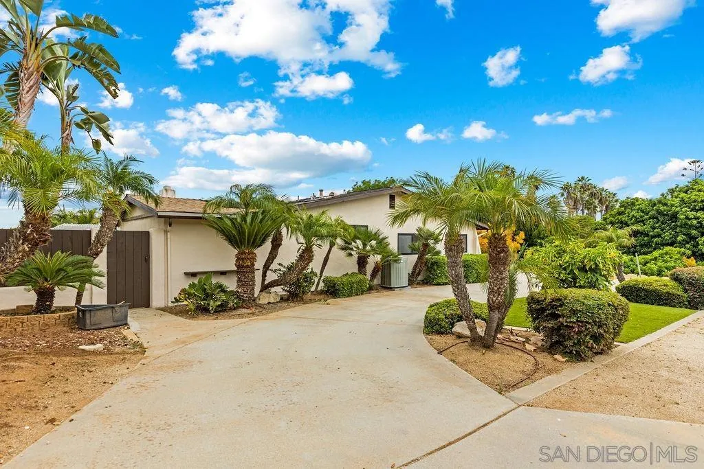 https://cdn.realtyfeed.com/cdn/127/250029724/c8e4711dd3ca6554691cdc2cb35ea54d.webp