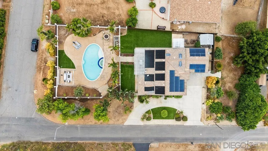 https://cdn.realtyfeed.com/cdn/127/250029724/ce6205fd57a100c0ac4ce2b63e43e765.webp
