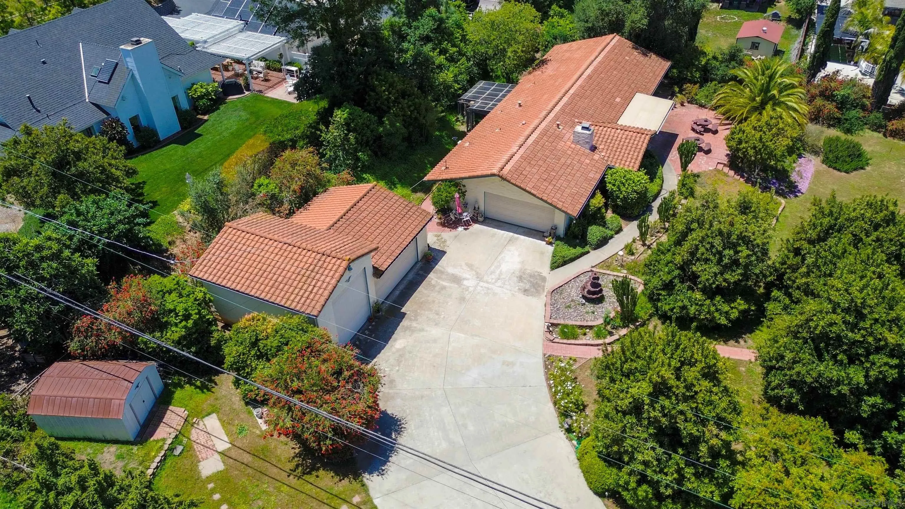 https://cdn.realtyfeed.com/cdn/127/250029729/136e26bcd6a0a7dd39efaf818da4fb84.webp