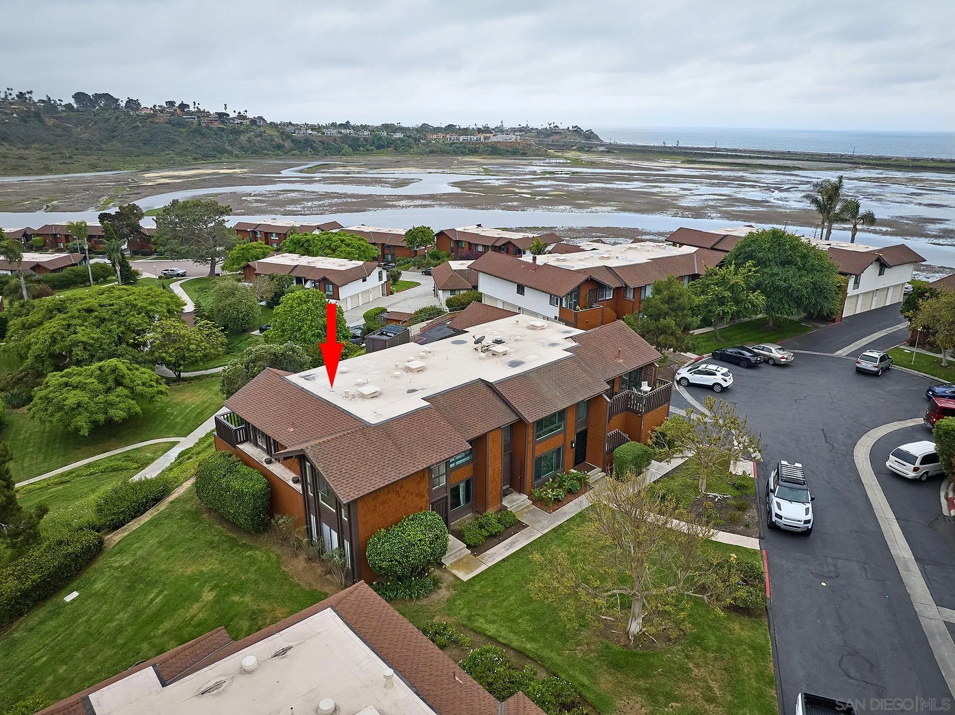 Photo #4: 250029732 Listing 