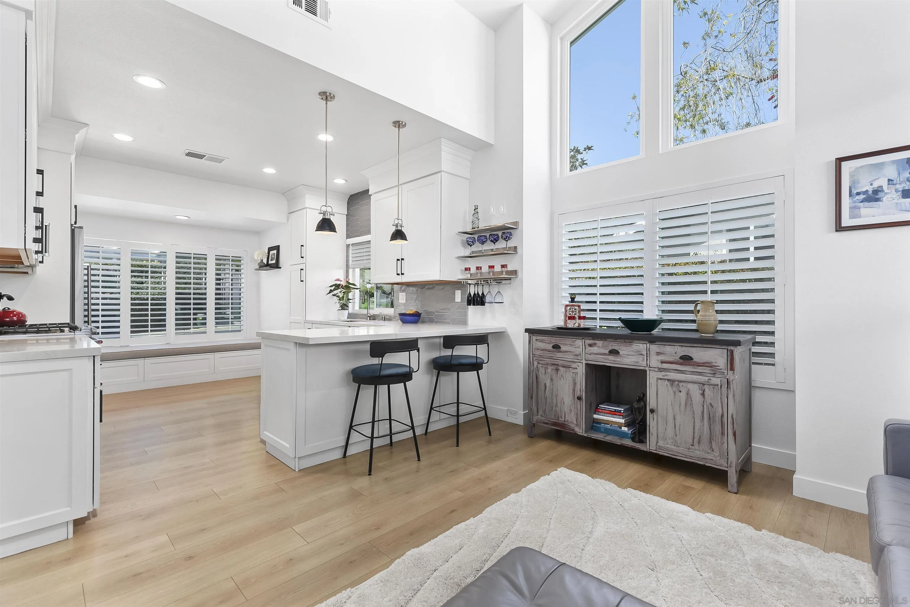 Photo #6: 250029738 Listing 