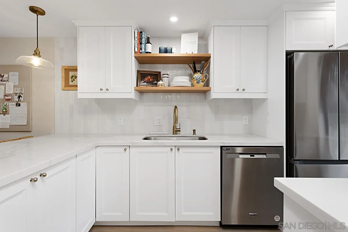 Photo #6: 250029750 Listing 