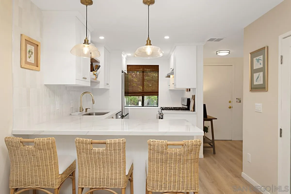 Photo #4: 250029750 Listing 