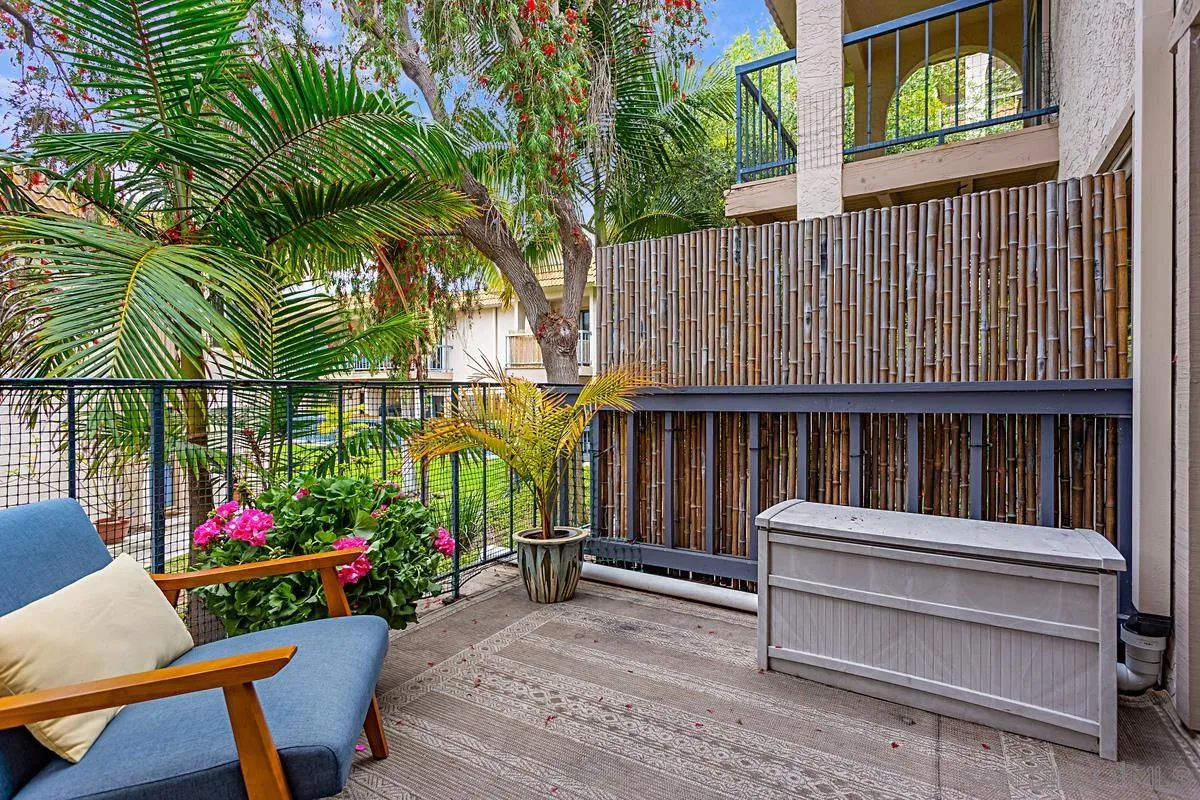 https://cdn.realtyfeed.com/cdn/127/250029750/ffe1d4e7d8e9ba6d9a7c5f80dea66302.webp