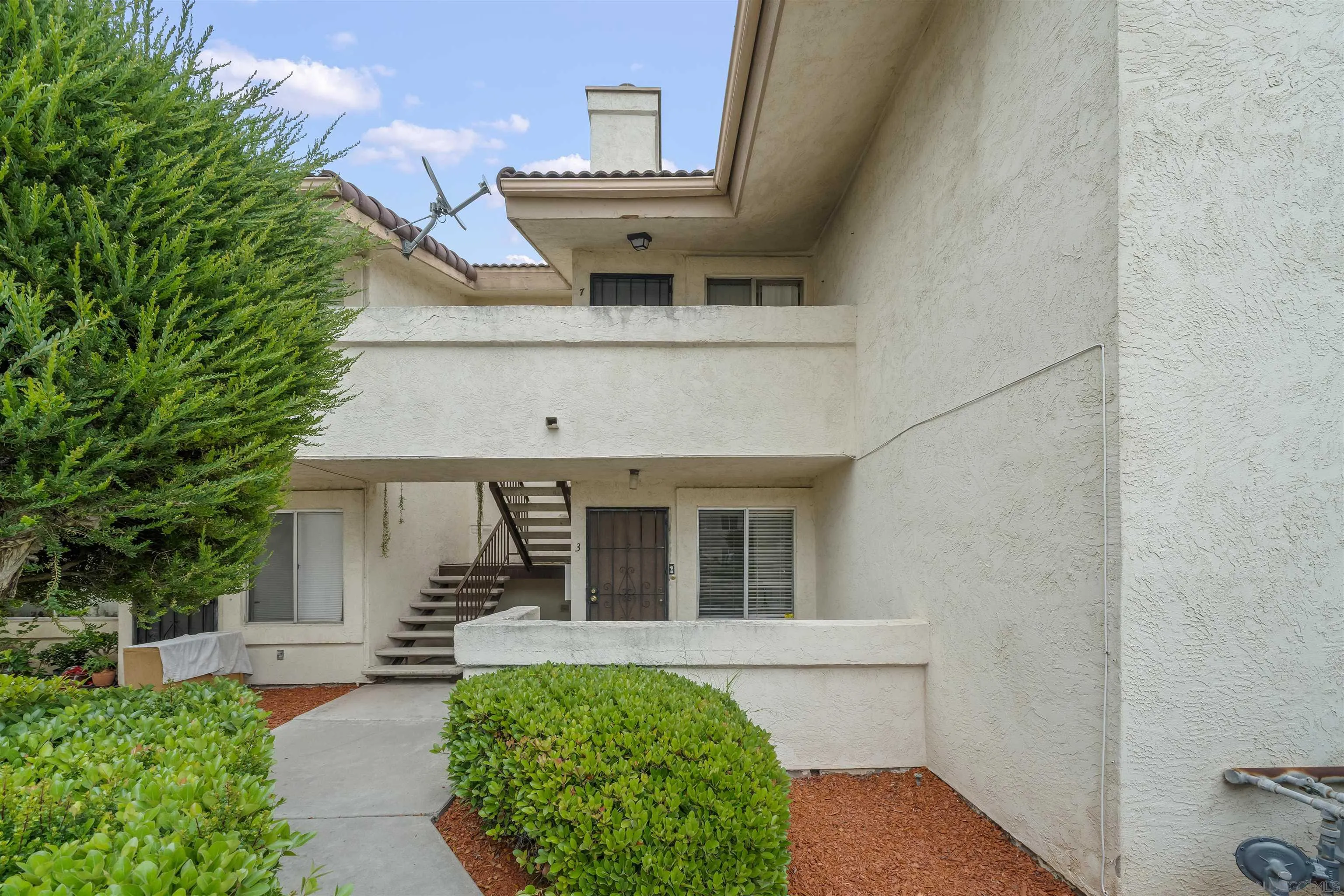 Photo #4: 250029773 Listing 
