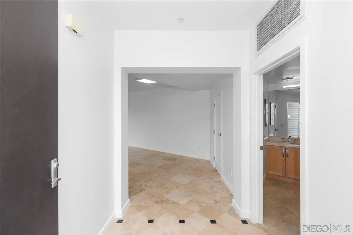 Photo #6: 250029775 Listing 