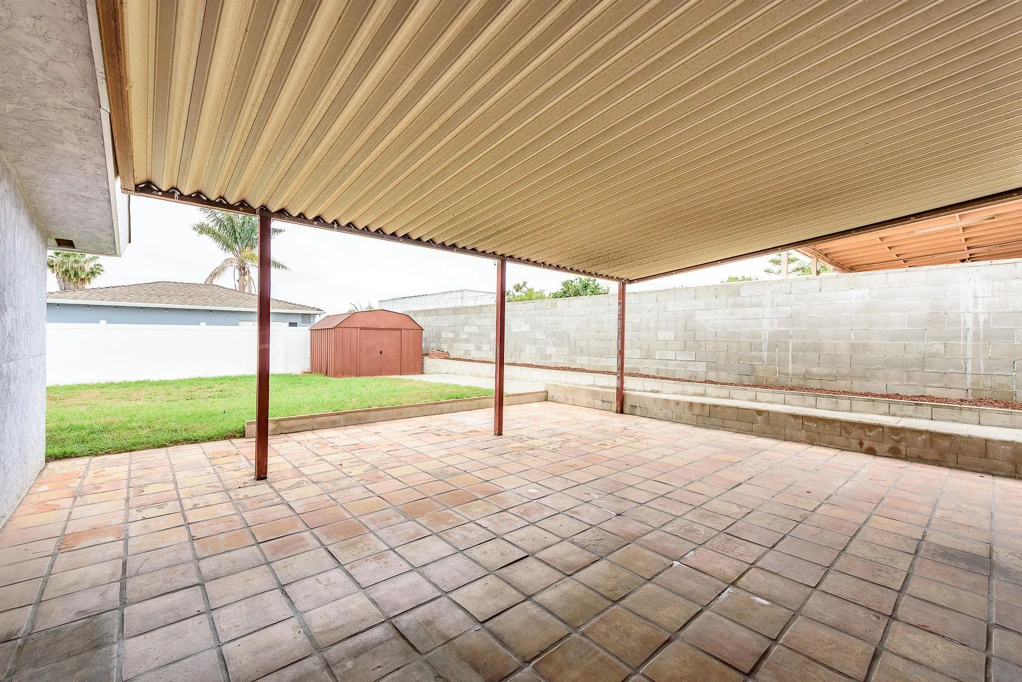 https://cdn.realtyfeed.com/cdn/127/250029786/b634adeb8f22f5f55713ebfe000eed40.webp