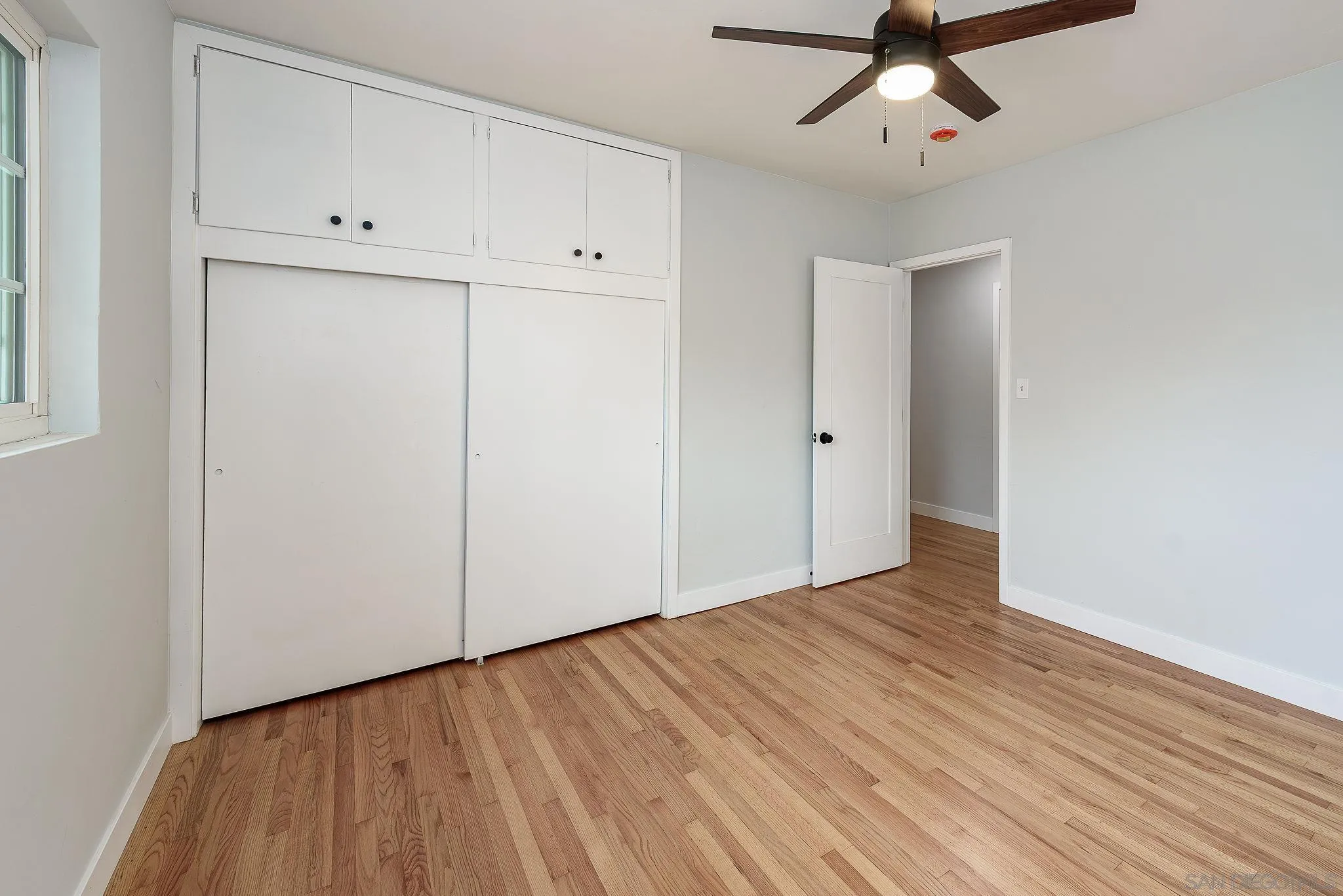 https://cdn.realtyfeed.com/cdn/127/250029786/f6f5b09b7cfc6d85f97d73b2b2743b4e.webp