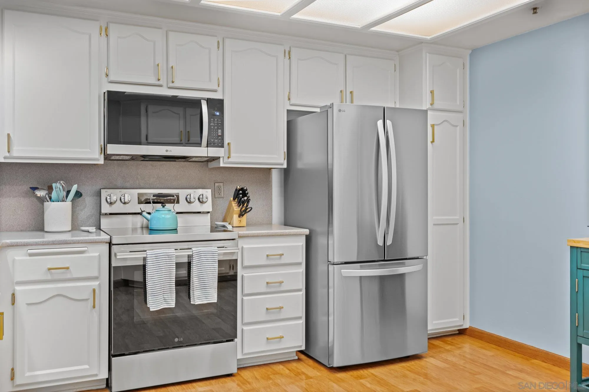 Photo #7: 250029801 Listing: Photo #7