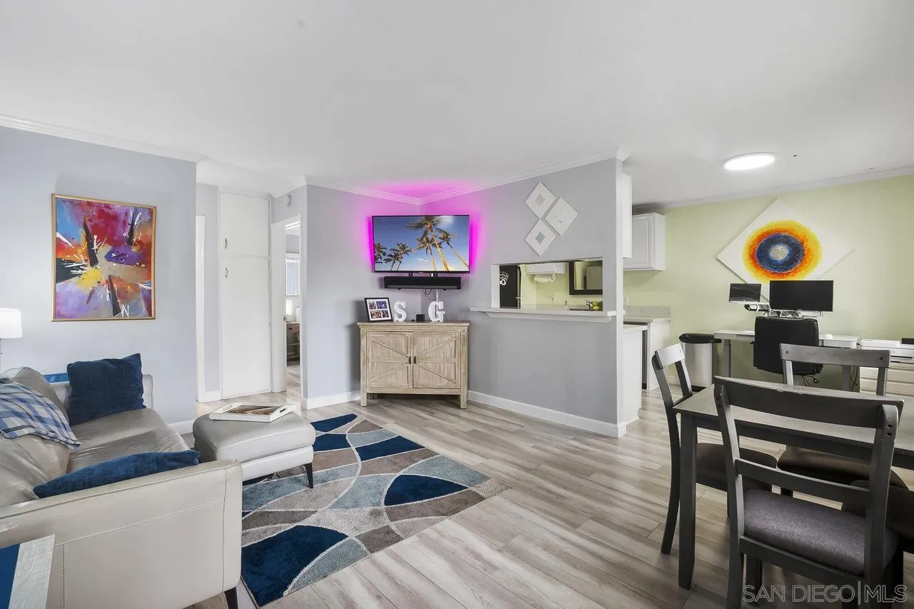 Photo #5: 250029803 Listing 