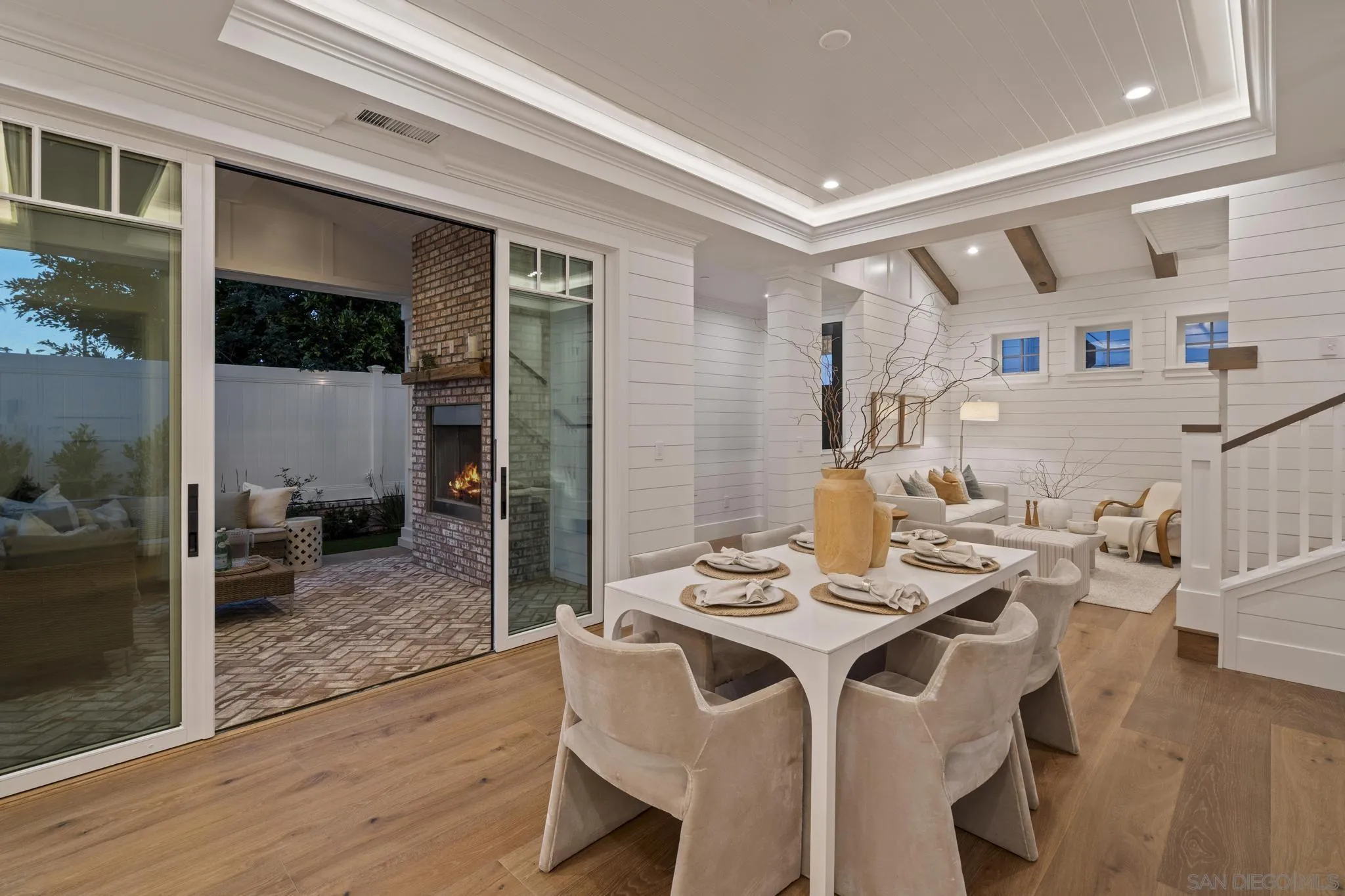 https://cdn.realtyfeed.com/cdn/127/250029824/29b8159f8f60cfa4c4db6a62fdb53b52.webp