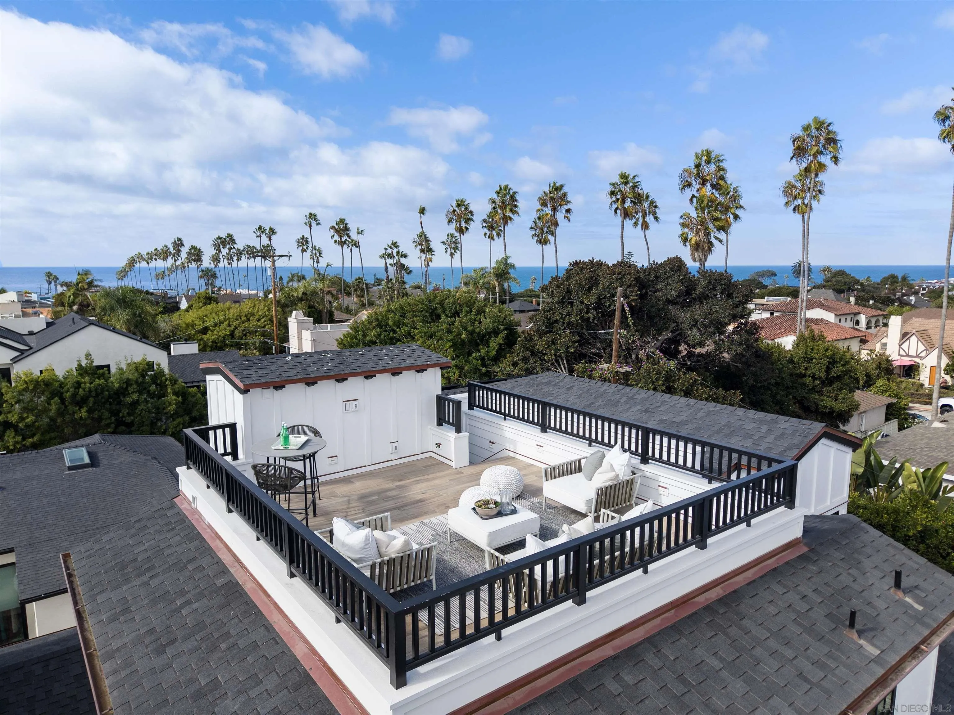 https://cdn.realtyfeed.com/cdn/127/250029824/aa07b6d064d3cebbe33b4244fd29cd76.webp