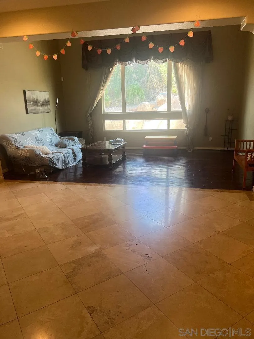 https://cdn.realtyfeed.com/cdn/127/250029879/ae2ae6b0277bb469d9fc9464803648c0.webp