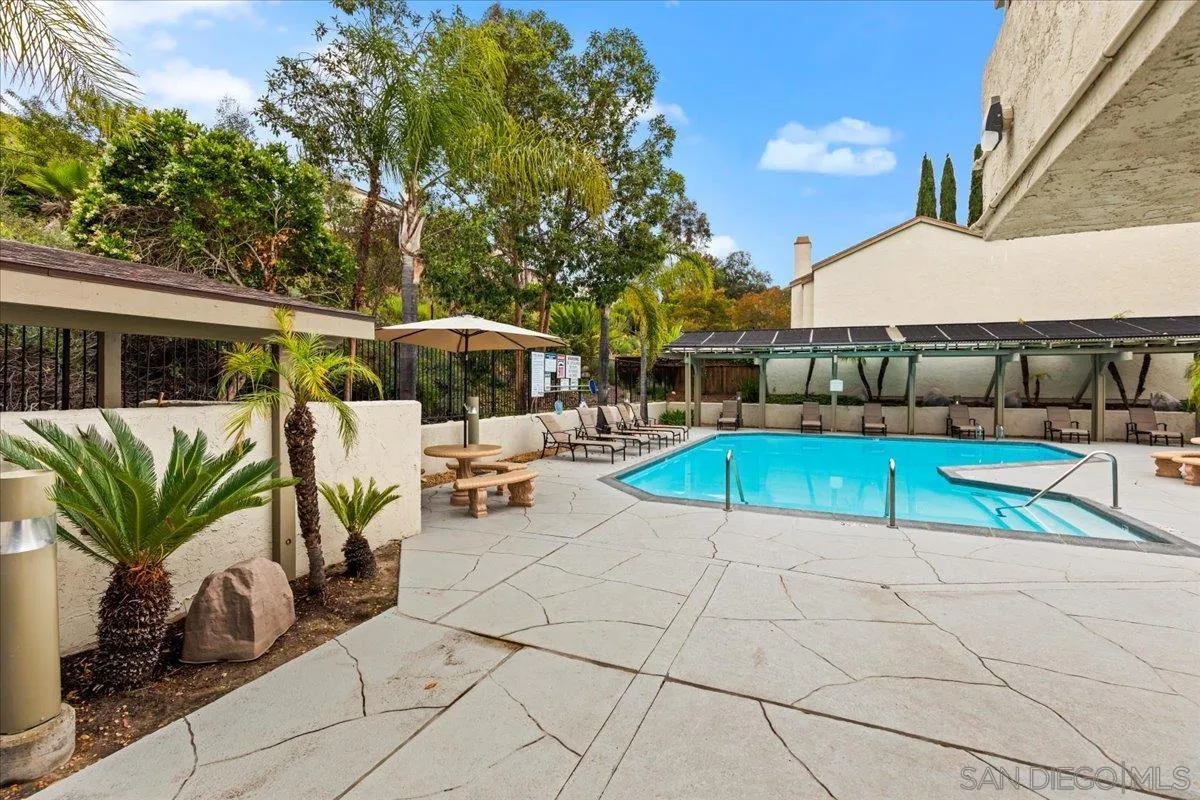 https://cdn.realtyfeed.com/cdn/127/250029881/8c7bc05723bedc71a6d2de26b9a283c1.webp