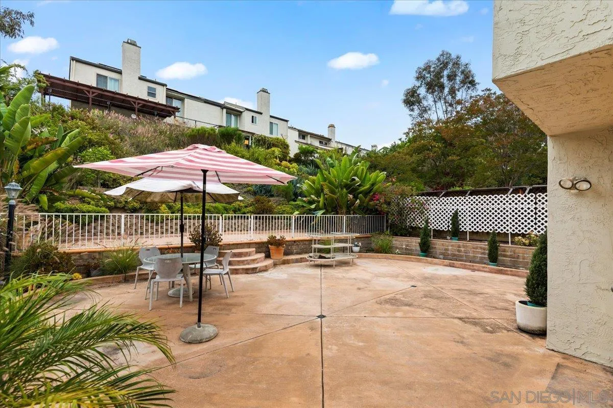 https://cdn.realtyfeed.com/cdn/127/250029881/8ef0ea7e4c85e702f9d63a8e9f709e44.webp