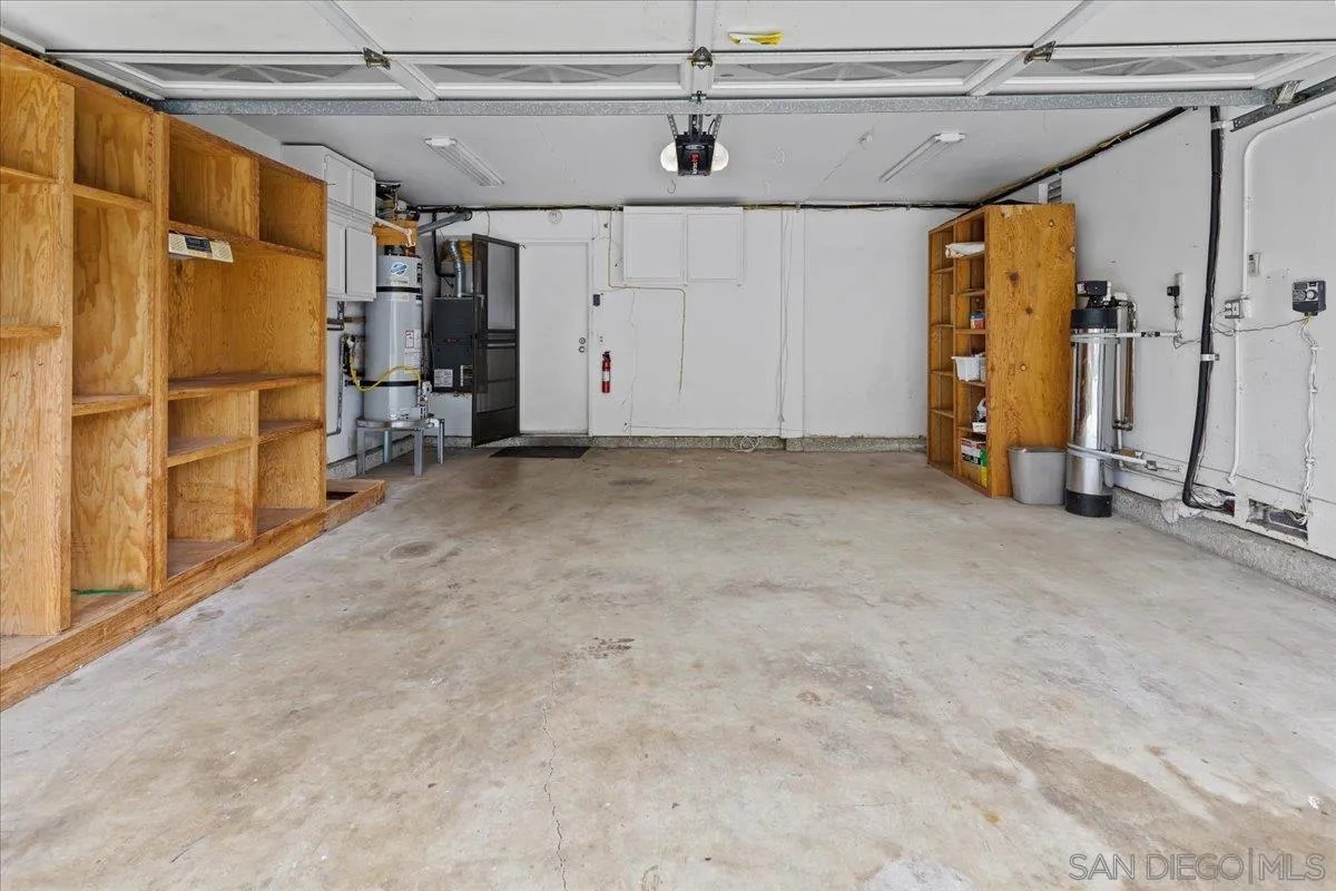 https://cdn.realtyfeed.com/cdn/127/250029881/eba9b9193b1abc19a9eb4cca74193fae.webp