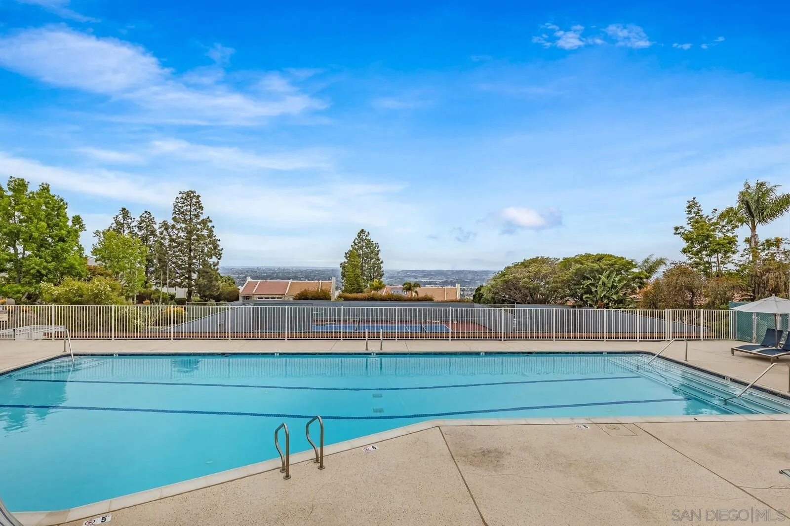 https://cdn.realtyfeed.com/cdn/127/250029899/bb200dbe7d7c837dba829fb2b322c6d3.webp