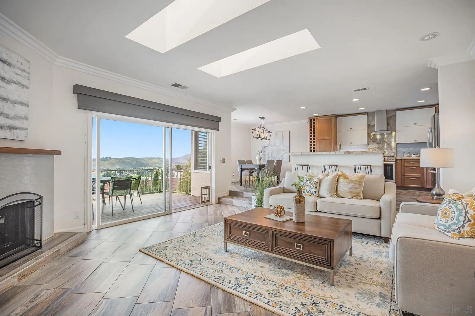 https://cdn.realtyfeed.com/cdn/127/250029899/ecd453a3e5cef9dc3b3c9d56b98a839a.webp