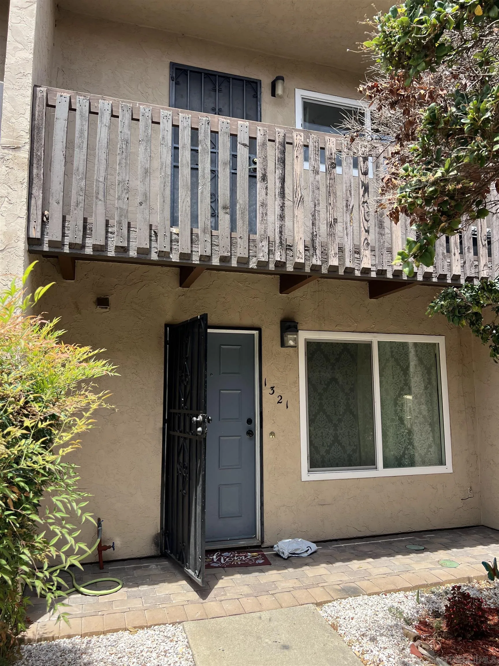 Photo #2: 250029911 Listing 