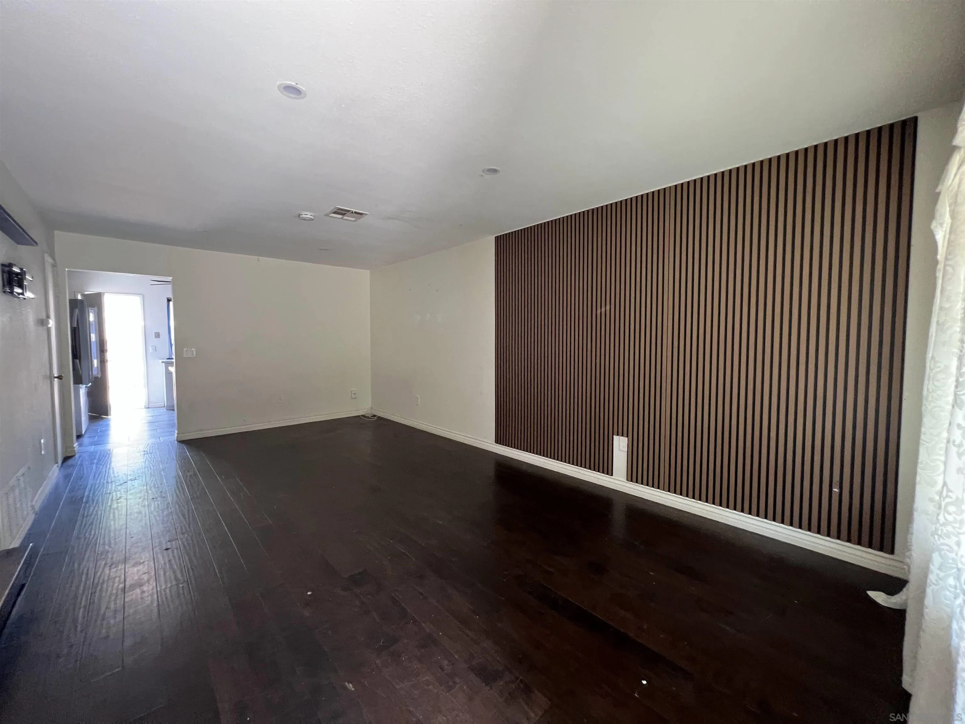 Photo #6: 250029911 Listing 