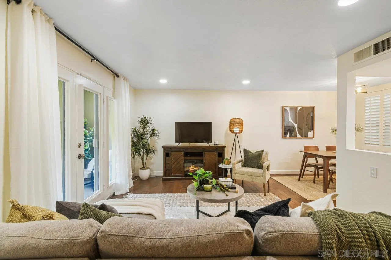 Photo #5: 250029914 Listing 