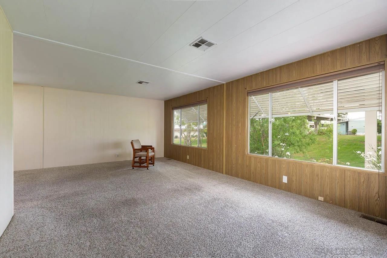 https://cdn.realtyfeed.com/cdn/127/250029920/0a2f8eff667ad6f755afd04bda4d0ac4.webp