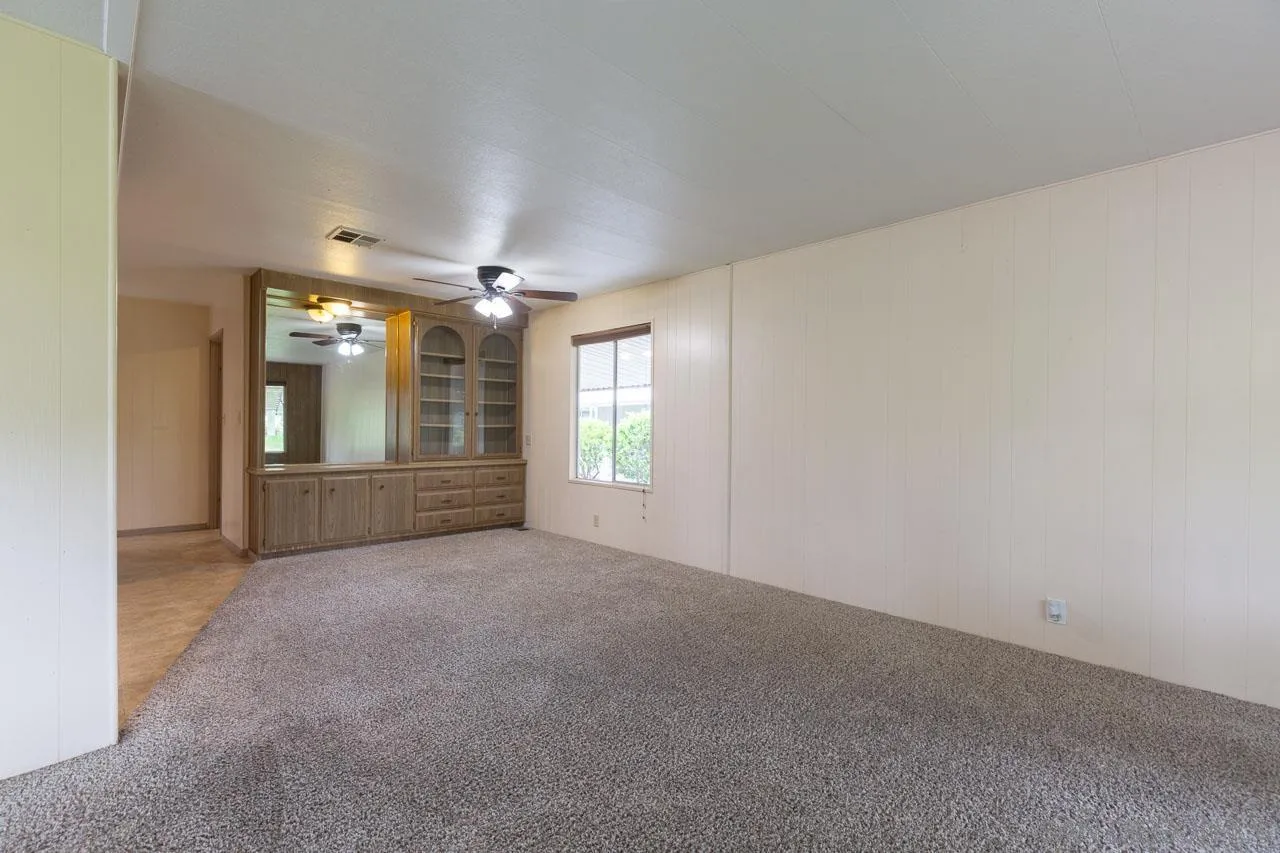 https://cdn.realtyfeed.com/cdn/127/250029920/52511a832e257eb9e2a0a10e03f27672.webp